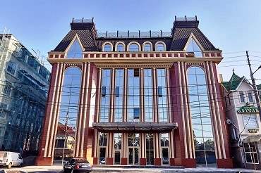 Продается 7 -этажное новое офисное здание в центре г. Краснодара